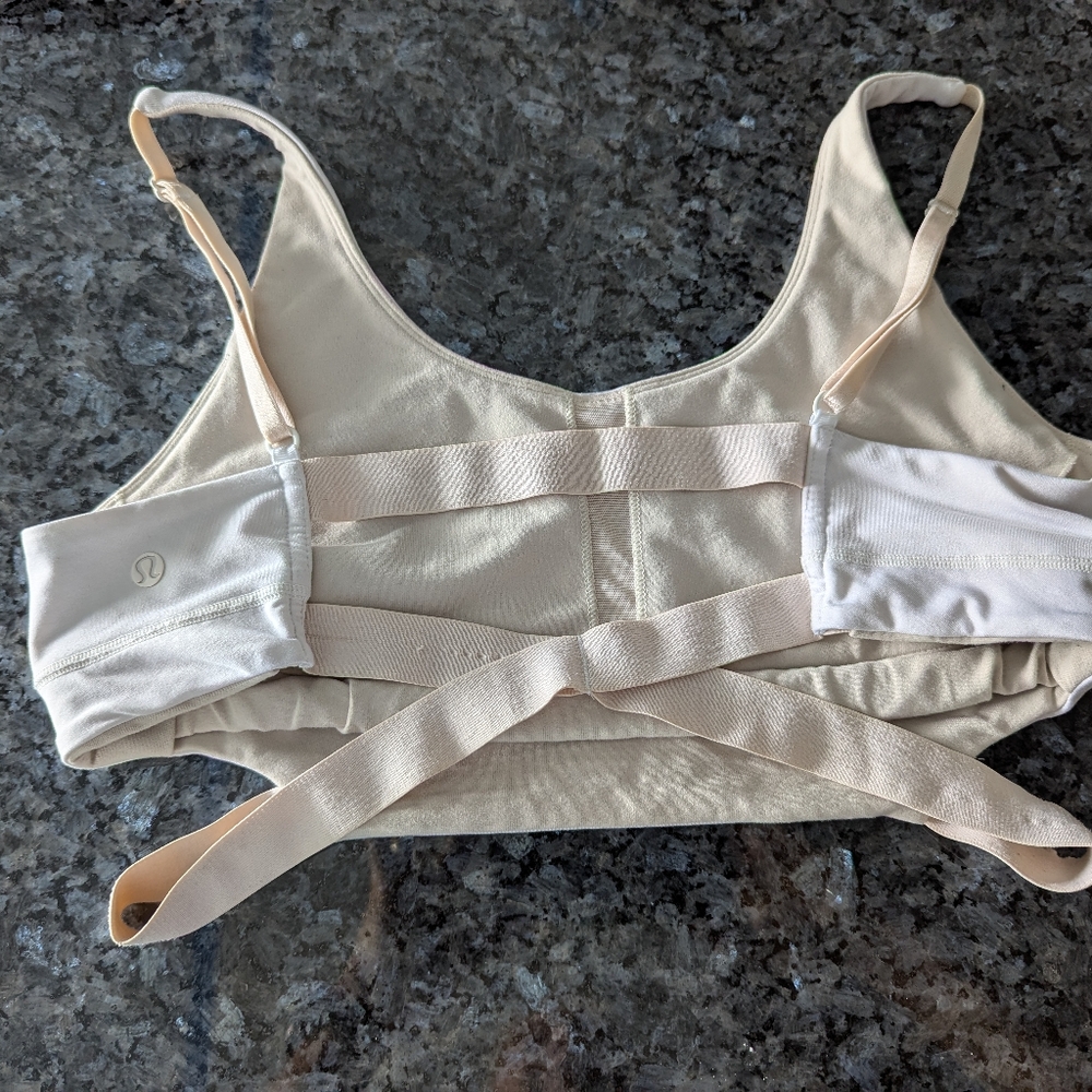 Lululemon Sports Bra Strappy Criss-cross Back Large White Vintage